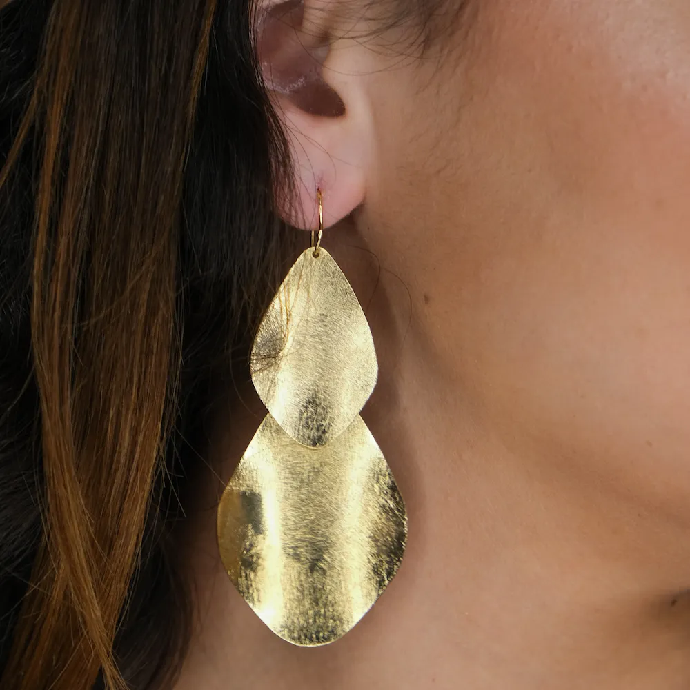 Chryssa Curved Oval Earrings