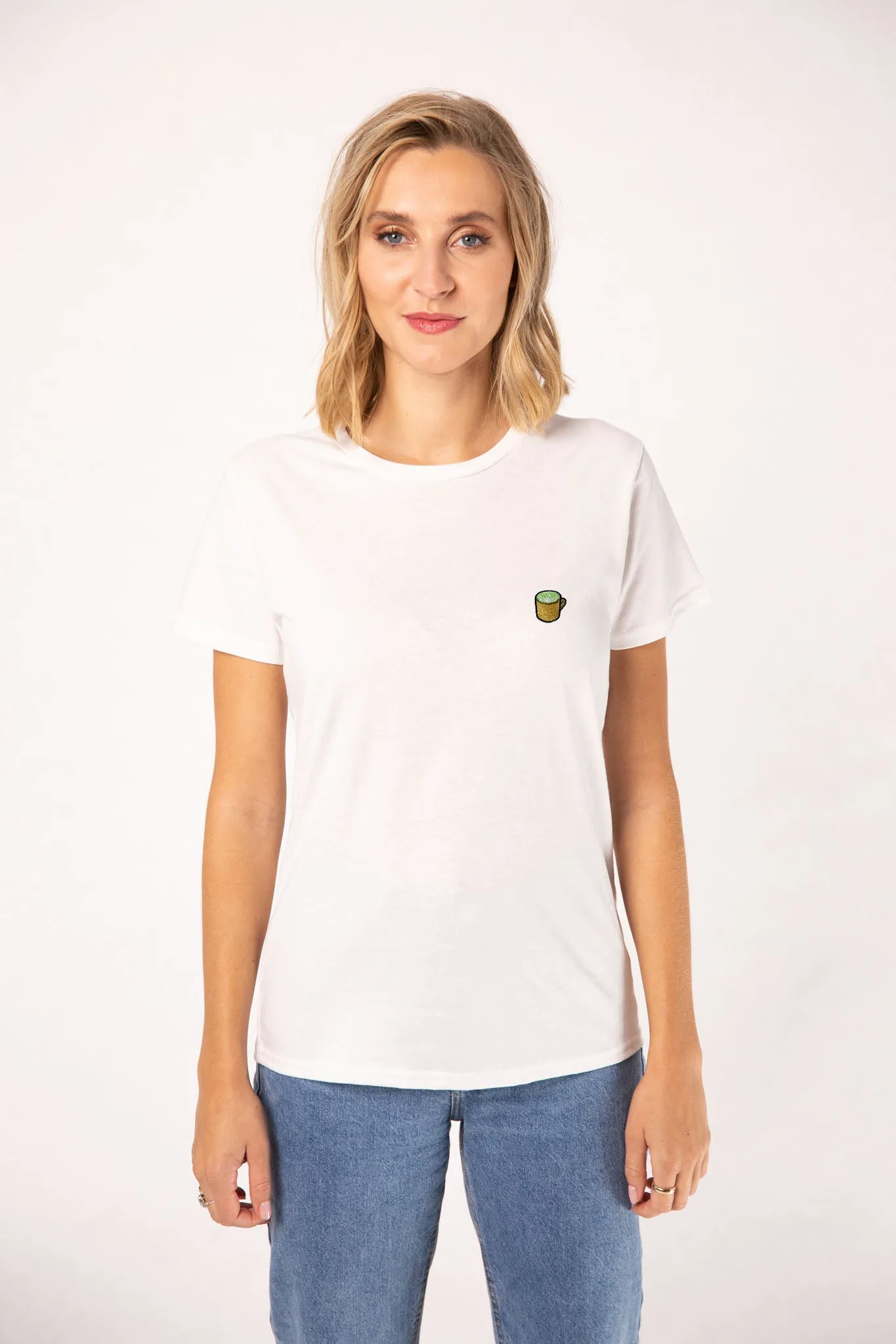 Matcha Latte  | Besticktes Organic Bio Baumwoll Frauen T-Shirt