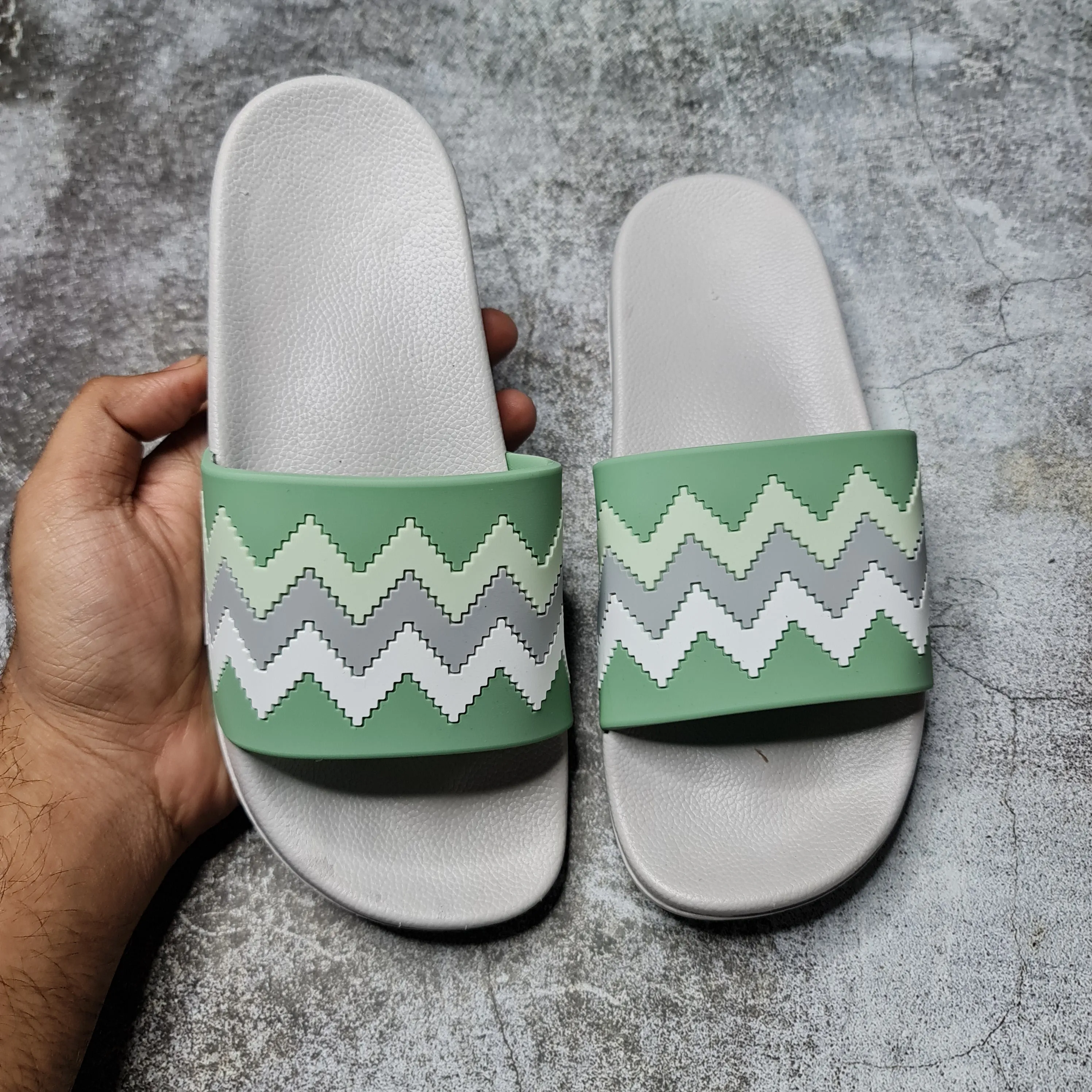 Pattern Casual Slides