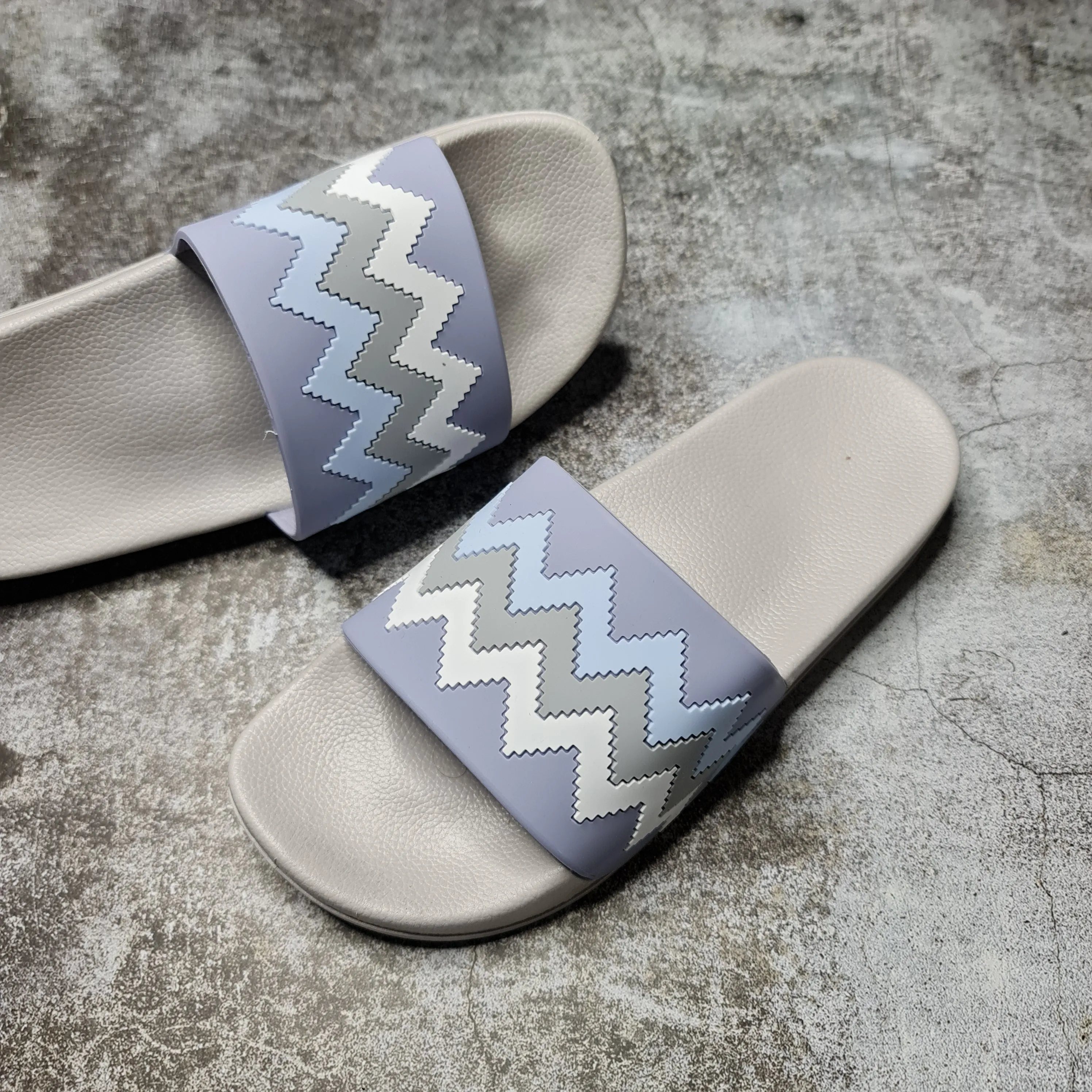 Pattern Casual Slides