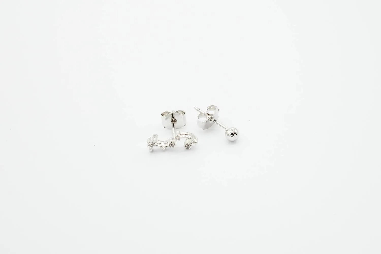 Scorpio Earrings Oct 23. - Nov 21.